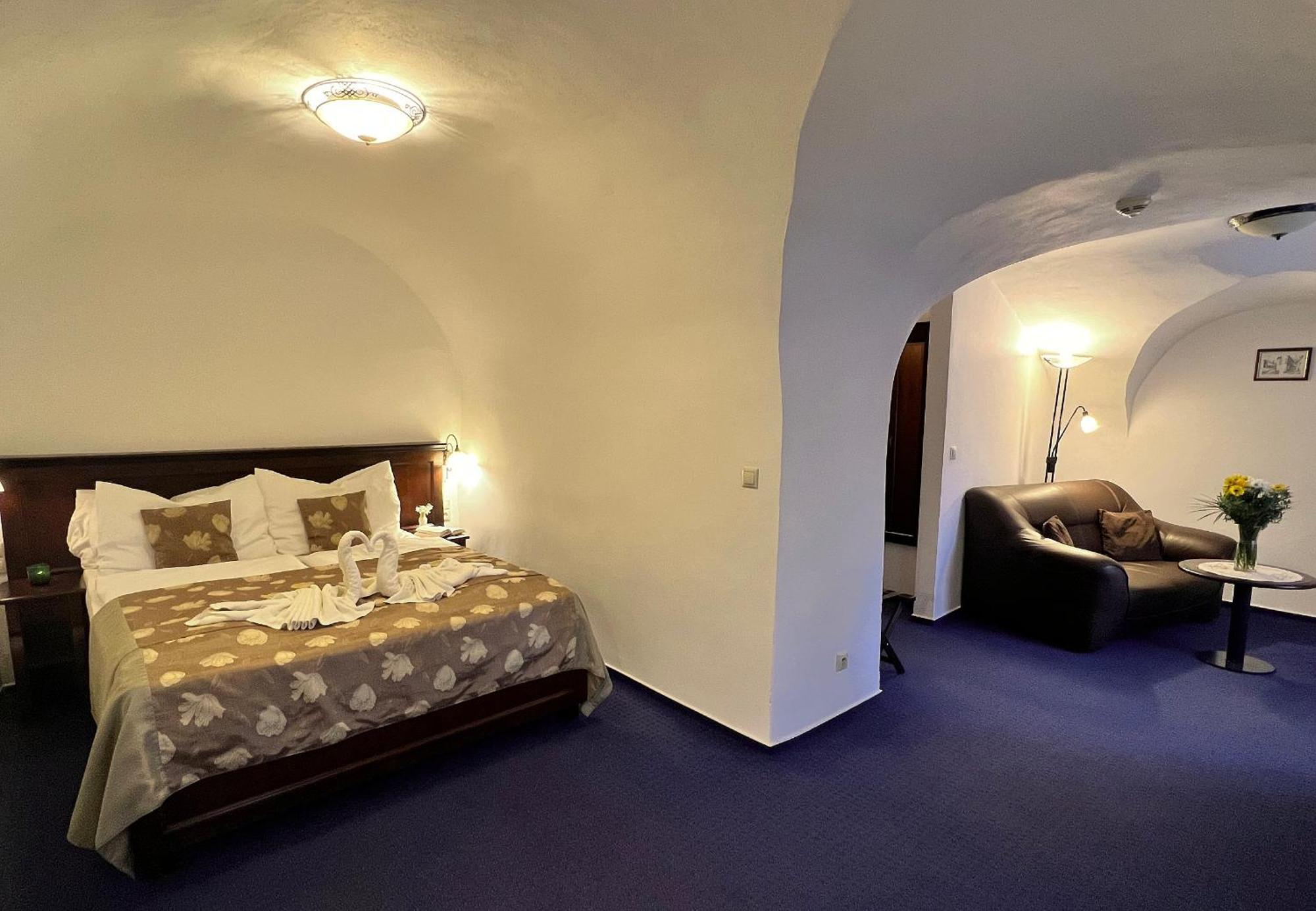 Hotel Joseph 1699 Třebíč Eksteriør bilde